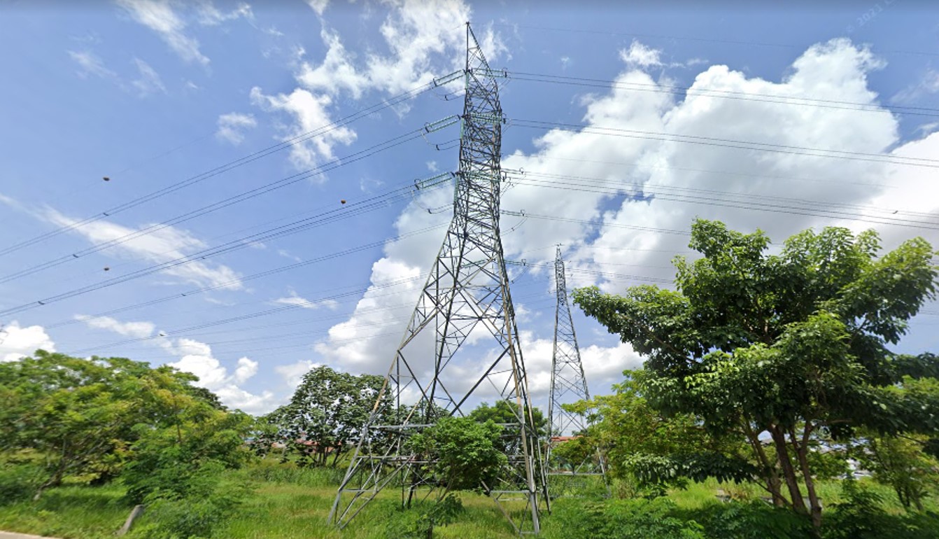 Amazonas Energia denuncia ao Ministério Público casas construídas perto de linhas de transmissão