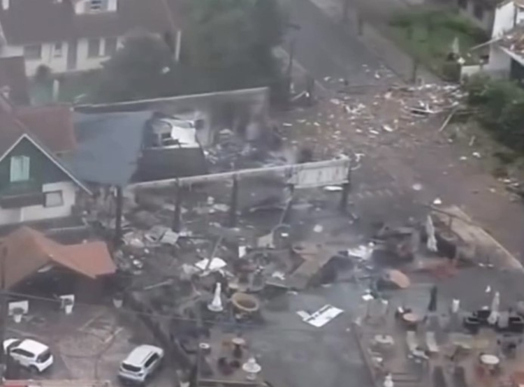 Sobrevivente de queda de avião em Gramado respira sem ajuda de aparelhos