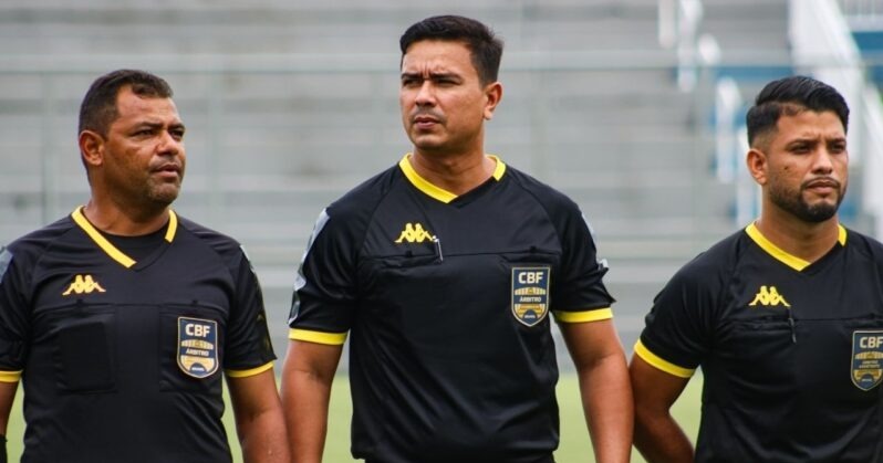 Rafael Tourinho apita final do Barezão entre Manaus e Parintins na Arena