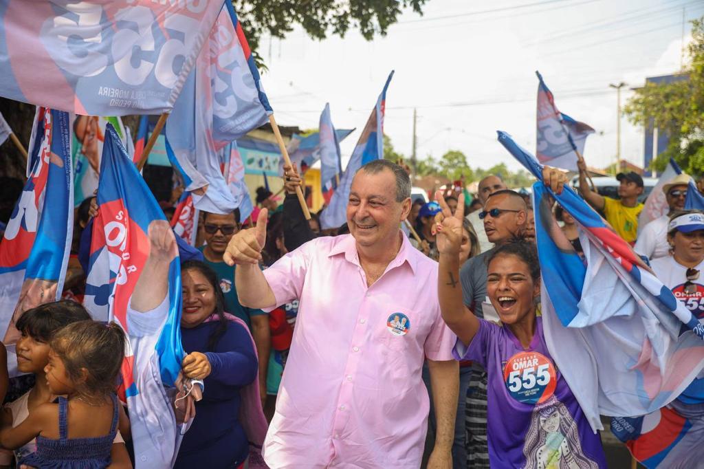 Nova pesquisa confirma crescimento e liderança das candidaturas do Senador Omar e do presidente Lula
