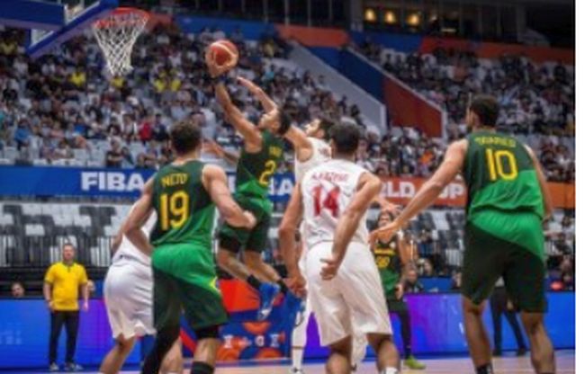 Brasil atropela Irã na primeira rodada da Copa do Mundo de Basquete
