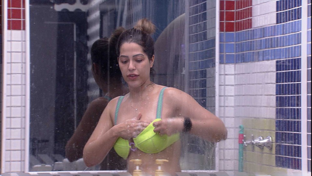 BBB22: Laís diz que Arthur ‘não é homem’ pra enfrentar Jade: 'ele tem medo dela'