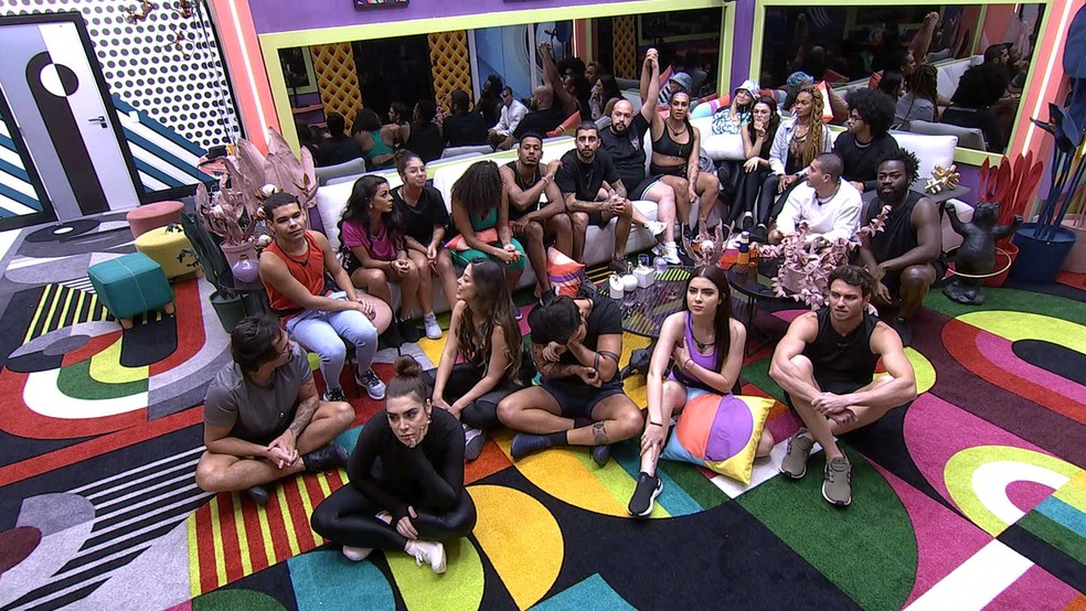 Brothers do 'Camarote' disputam prova da imunidade no BBB22