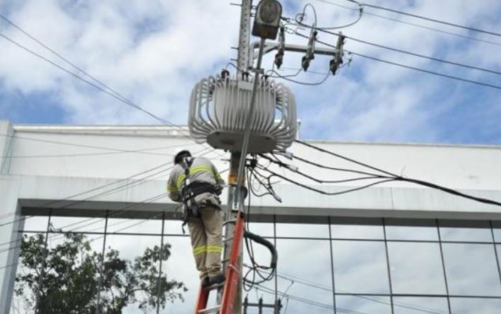 Manutenção programada deixa 6 bairros sem energia nesta quinta-feira em Manaus