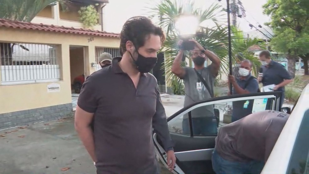 Projeto na Alerj quer revogar honraria concedida a Jairinho