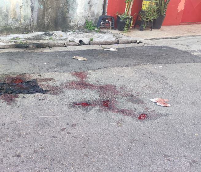 Chapeiro é encurralado e morto com 15 tiros enquanto voltava do trabalho em Manaus