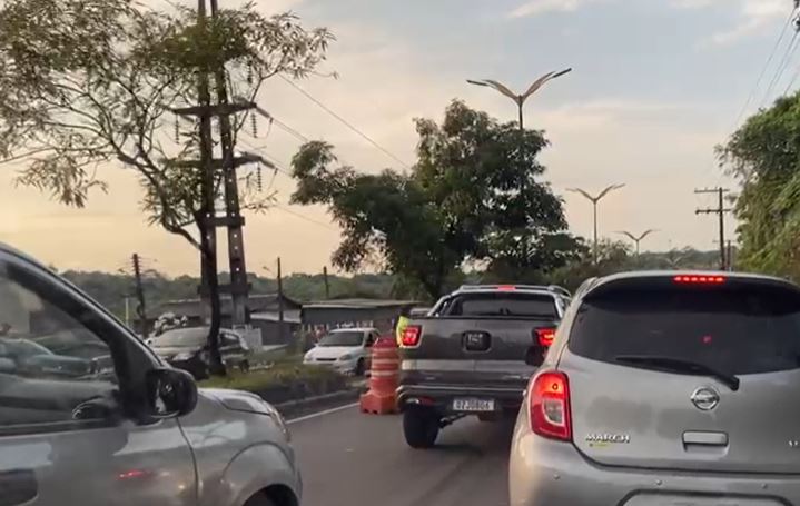 Av. Rodrigo Otávio é liberada após acidente com morte de servidor da Seduc 