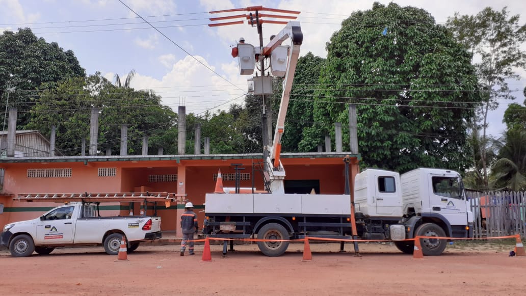 Moradores de 3 bairros vão ficar sem energia neste feriado do Dia do Trabalhador