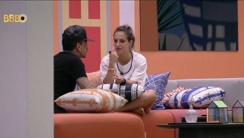 BBB23: Bruna Griphao acha que Cowboy vai voltar hoje de paredão falso 