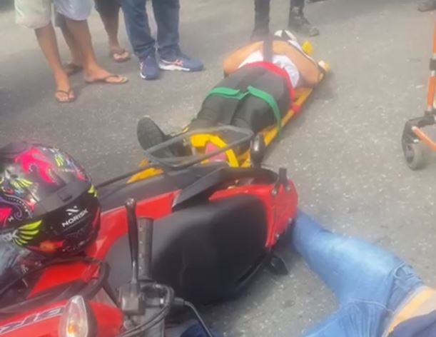 Homem morre e mulher fica ferida após moto colidir com caminhão no Monte das Oliveiras