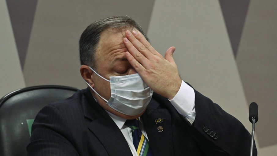 Após contradições e polêmica, Pazuello depõe novamente na CPI da Covid