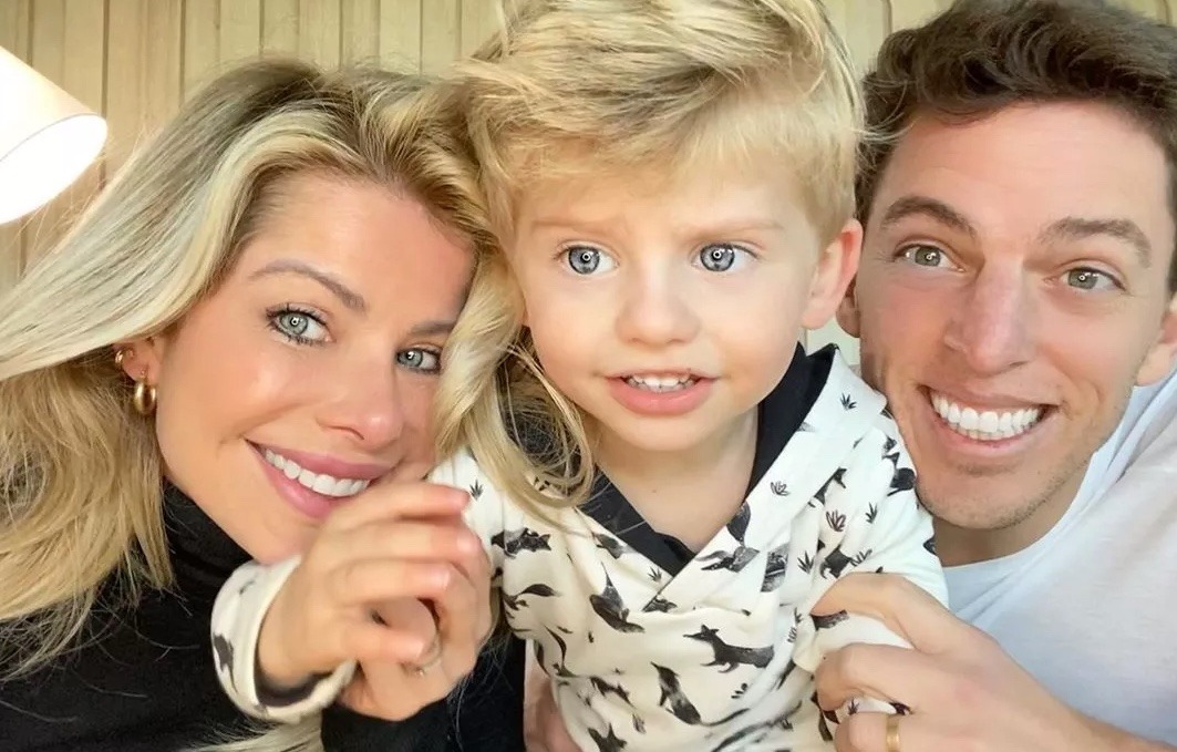 Justiça bate o martelo sobre paternidade de Amaury ao filho de Karina Bacchi