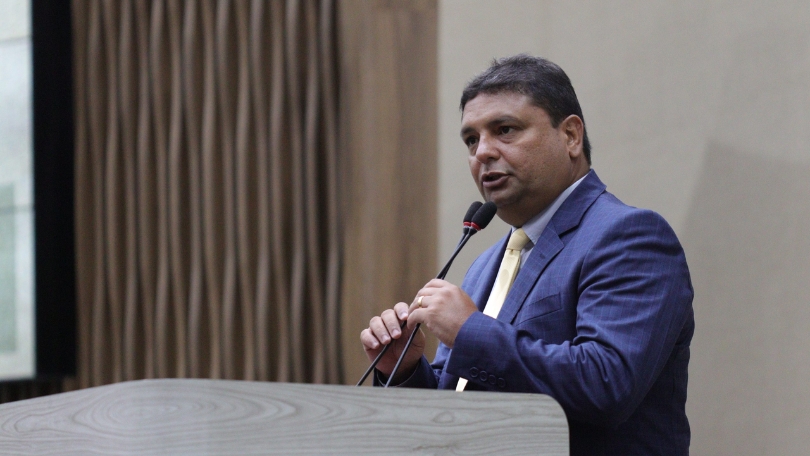 Caio André reassume vaga na CMM, mas deve voltar à Secretaria de Cultura