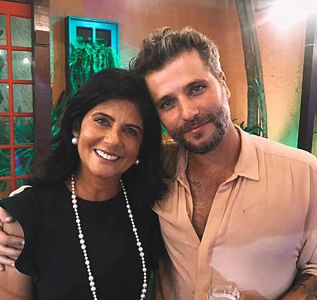 Mãe de Bruno Gagliasso se candidata a vereadora, sem apoio do filho e Giovanna Ewbank