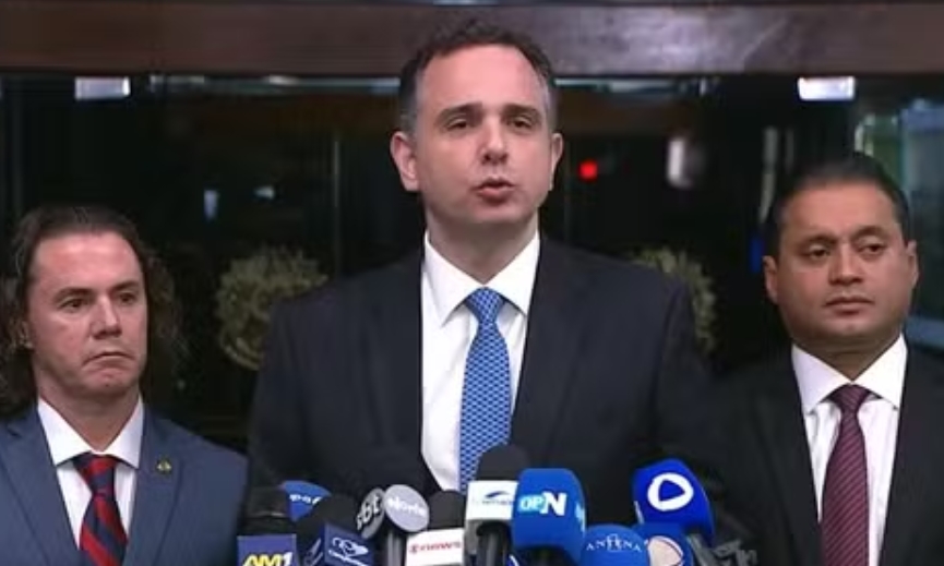 Pacheco se despede da presidência do Senado e ressalta defesa da democracia