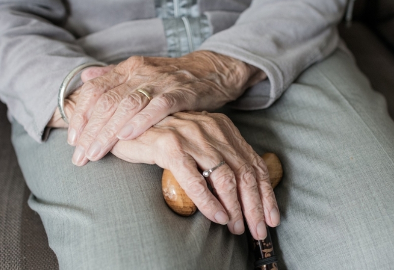 INSS alerta beneficiários sobre golpe da prova de vida; saiba se proteger