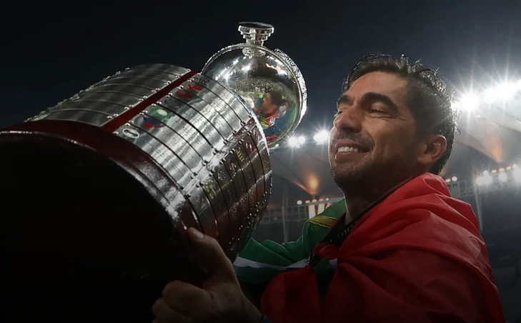 Luxemburgo detona Abel: 'Não fosse a Leila, já teria sido mandado embora'