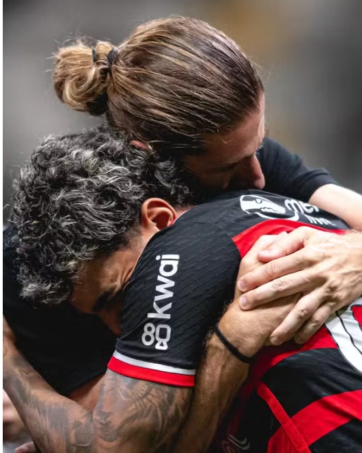 Flamengo afastou Gabigol após irritação com substituição; entenda