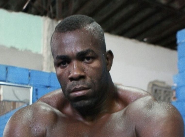 Lutador de MMA Gerônimo Mondragon desaparece após cair no rio Amazonas