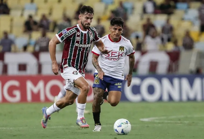 Fluminense bate a Unión Española e dorme na liderança do grupo na Sul-Americana