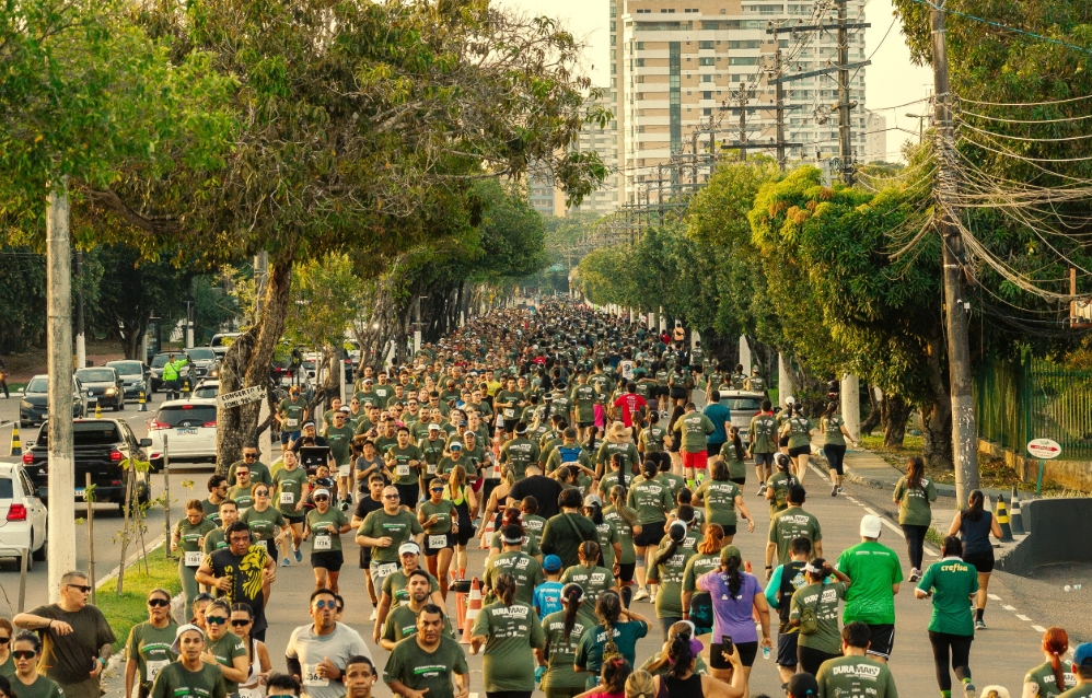 Décima edição do Nema reúne multidão e celebra esporte com show de Humberto Gessinger
