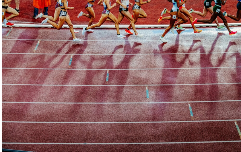 Teste de sexo biológico no atletismo é alvo de críticas; entenda