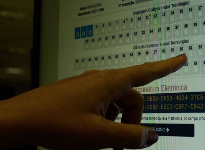 Quem perdeu o Enem digital tem até hoje para pedir reaplicação