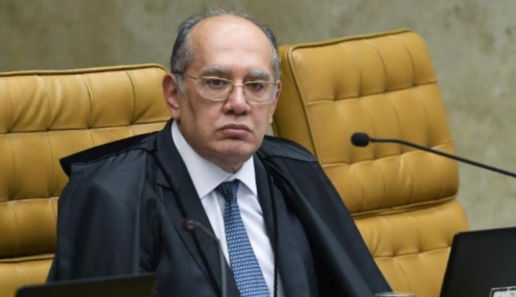 Julgamento sobre cultos presenciais é suspenso após voto de Gilmar Mendes