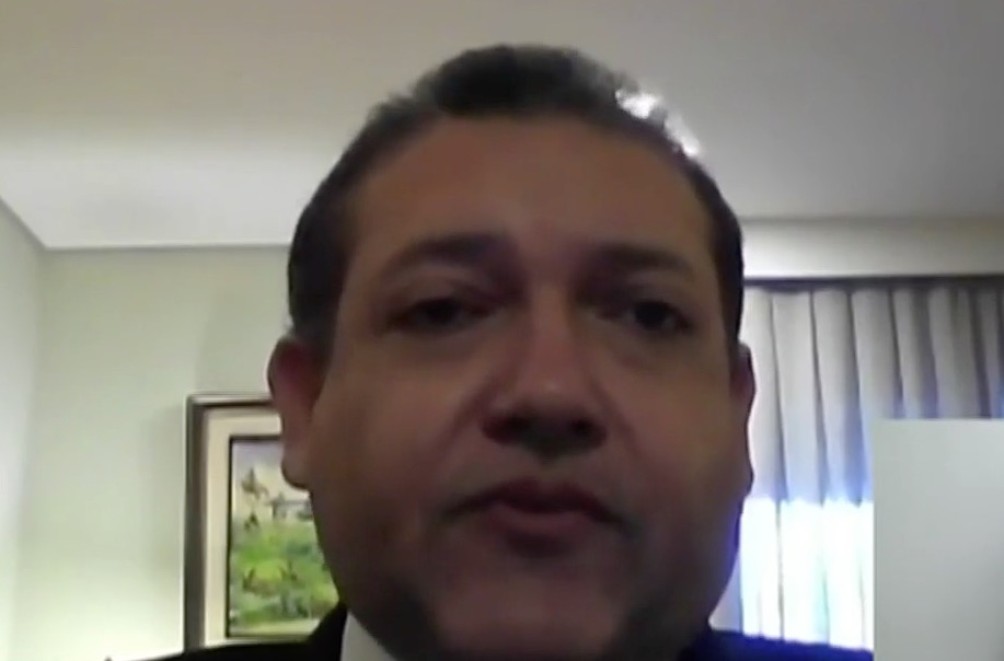 Nunes Marques pede vista no julgamento de suspeição de Moro 