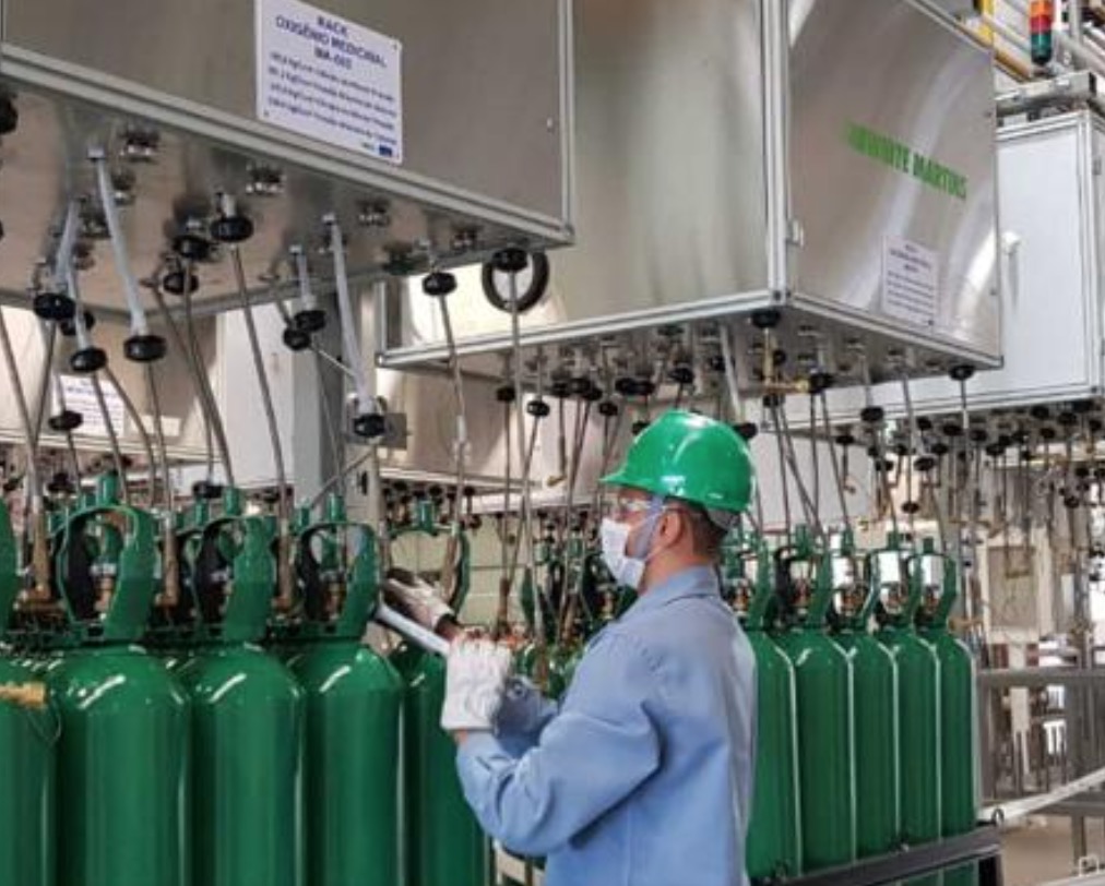 Anvisa autoriza uso de cilindro industrial para armazenar oxigênio