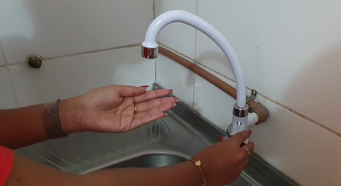 Bairros da Zona Sul e Leste ficam sem água após tubulação romper em Manaus