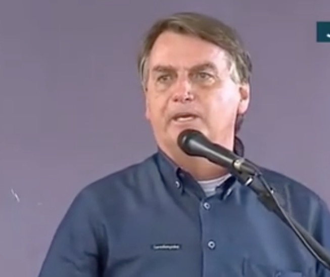 Bolsonaro ignora caso Covaxin e repete que não há suspeitas de corrupção em seu governo