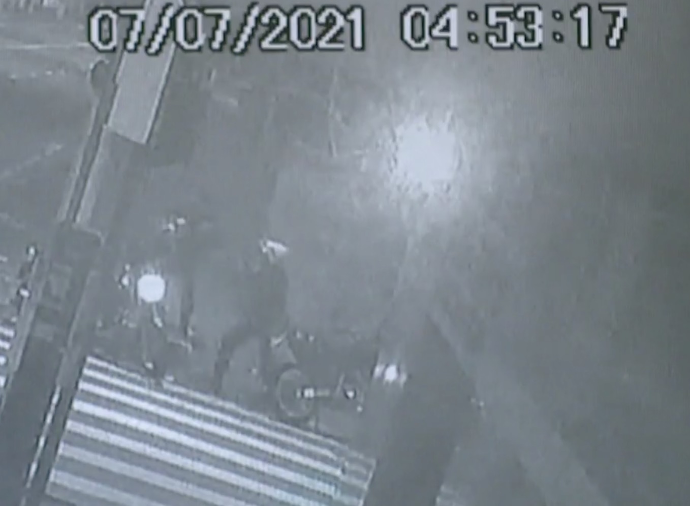 Vigilantes brigam em disputa por ronda e um é ferido por golpes de facão