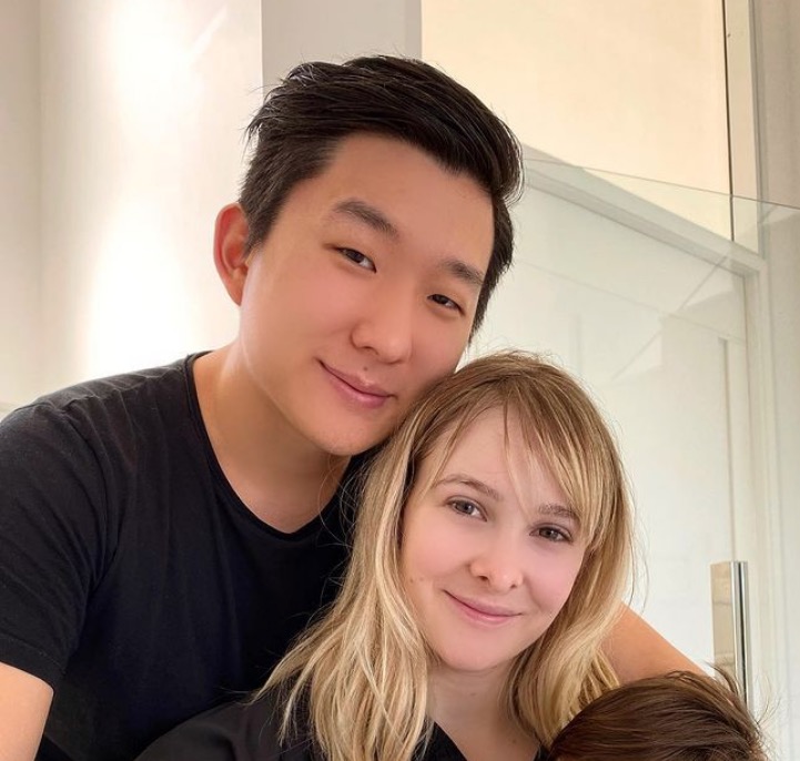 Participantes entregam que Pyong traiu esposa com ex-bbb em reality da Record