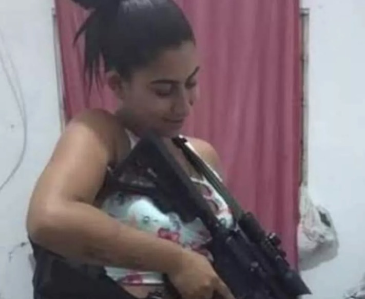 Saiba quem é Hello Kitty, gerente do CV fuzilada em confronto no Rio