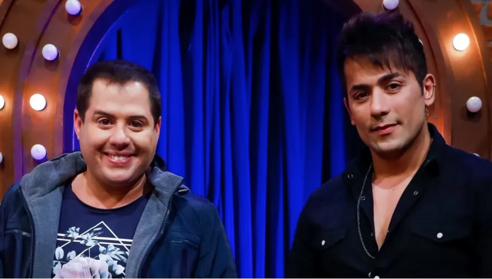 Cantor Tiago diz que alertou policial sobre cirurgia peniana ao ser revistado