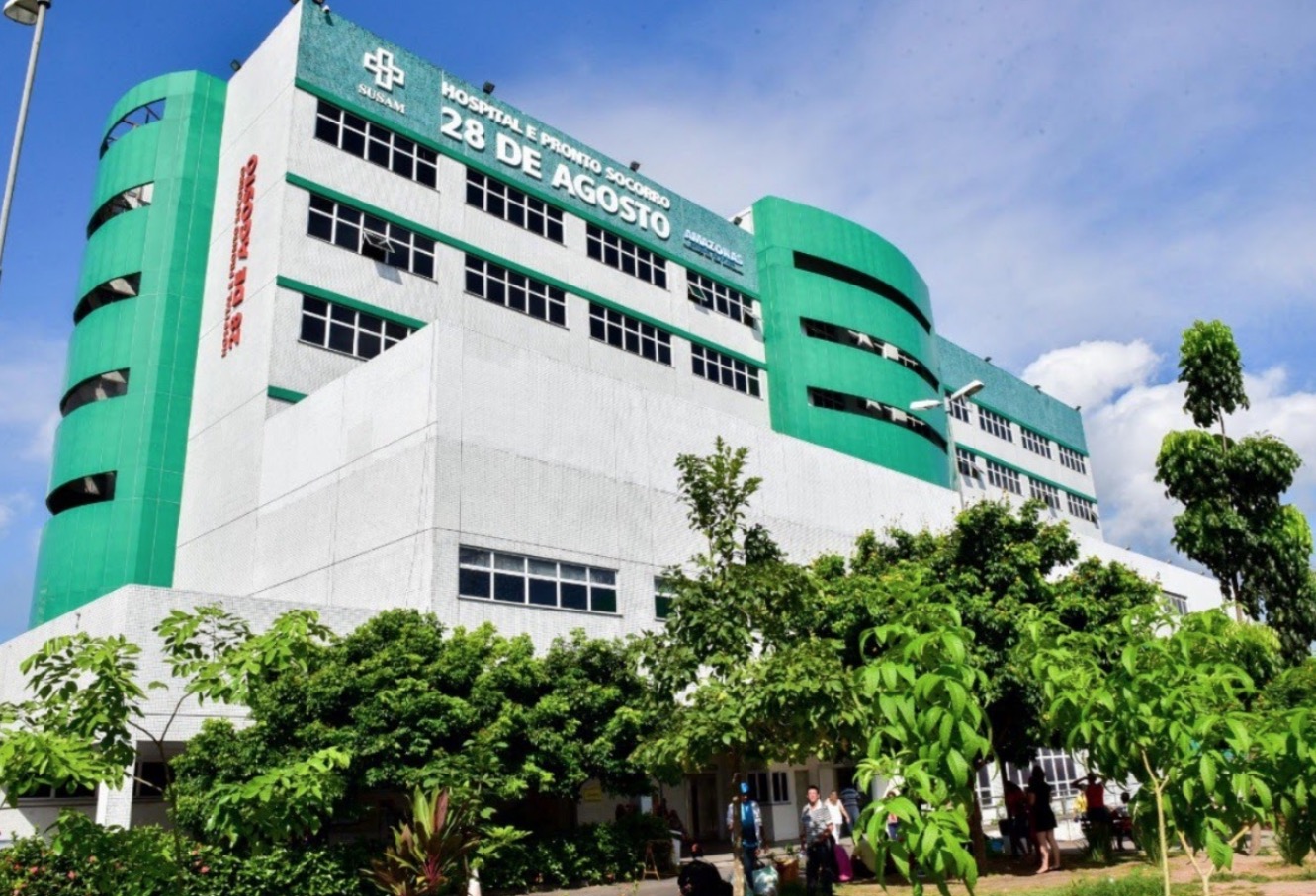 Criminosos deixam homem em estado grave após ser baleado em Manaus