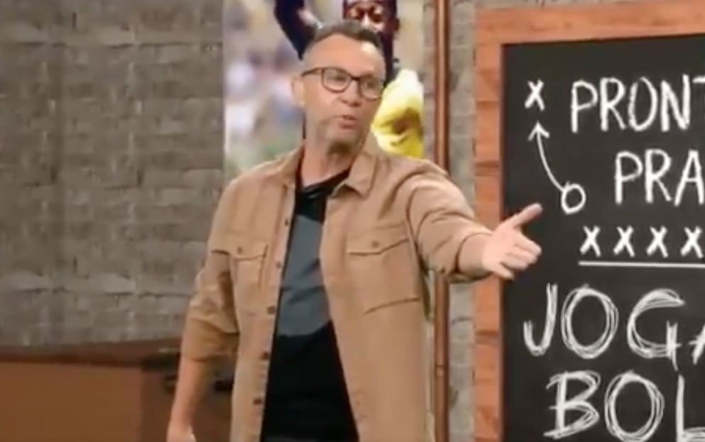 Craque Neto debocha de desfile militar de Bolsonaro e detona governo