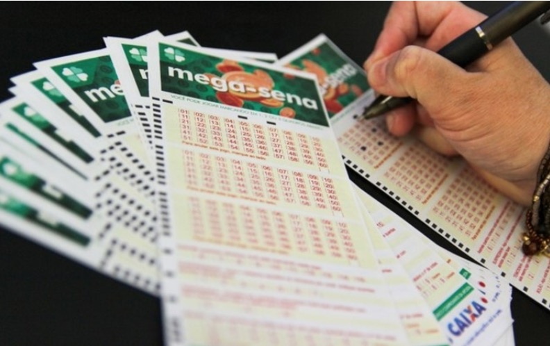 Grupo com 53 apostadores levou prêmio da Mega-Sena de R$ 60,9 milhões 