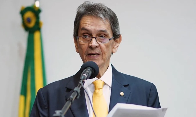 Roberto Jefferson deve ser transferido para presídio de Bangu, no Rio de Janeiro