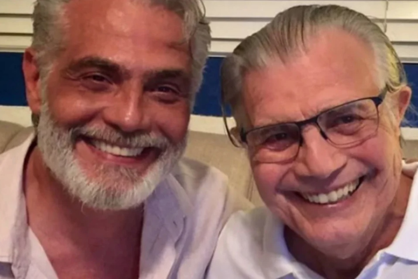 Tarcísio Filho: ‘Meu pai tinha problemas renais. Minha mãe está bem por causa da vacina'