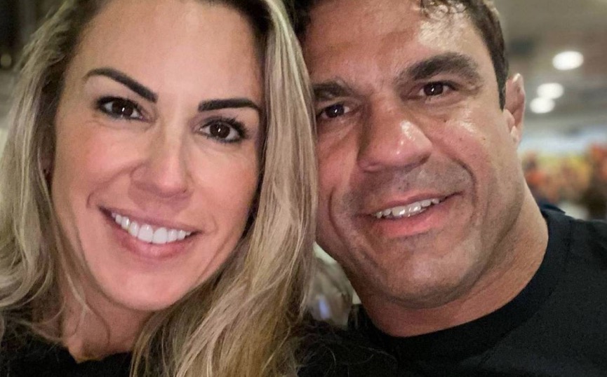 Joana Prado e Vitor Belfort perdem patrocínio após polêmica sobre banheiro unissex
