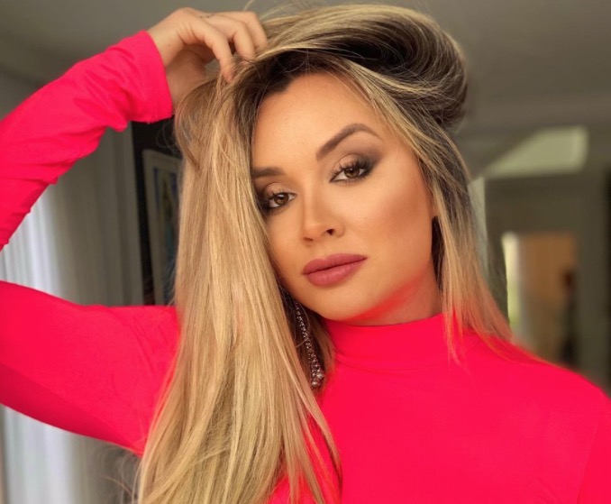 Juju Salimeni faz revelações sobre os bastidores do Pânico: ‘tratada como lixo'