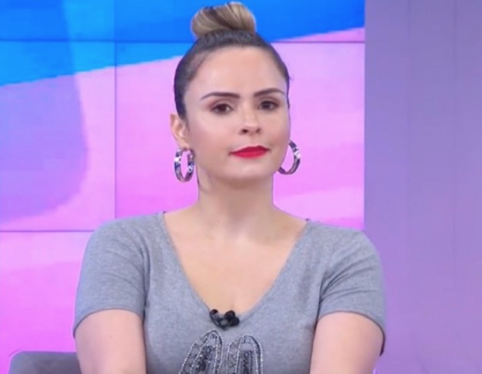 Ana Paula Renault deve ser demitida do SBT após barraco nos bastidores