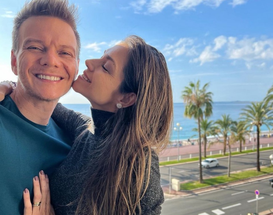 Thais Fersoza encanta com vídeo de viagem à França com Michel Teló: 'que marido'