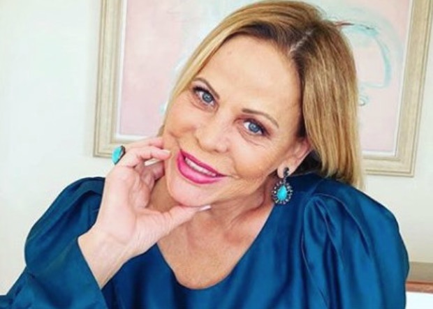 Claudete Troiano tem problema de saúde e é substituída às pressas na RedeTV! 
