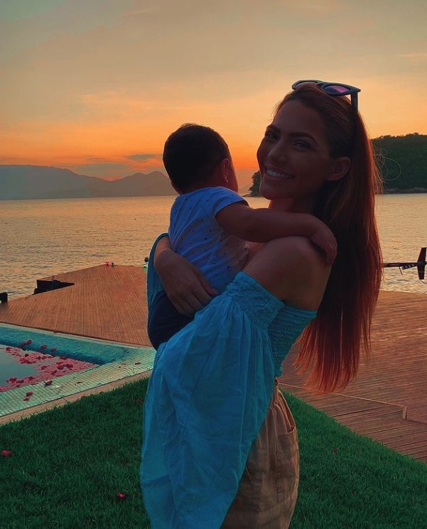 'Quebrada por dentro', diz Sarah Poncio após perder a guarda de Josué para mãe biológica