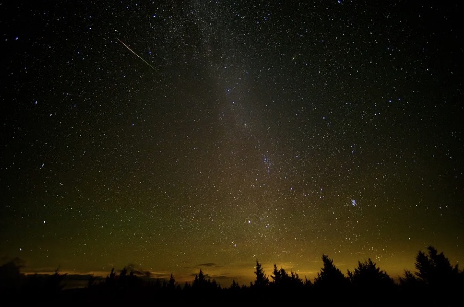 Saiba de onde poderá ser vista última chuva de meteoros do ano 