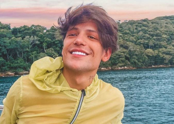 Saulo Poncio quebra o silêncio sobre suposto flagra com mulheres em festa de Neymar
