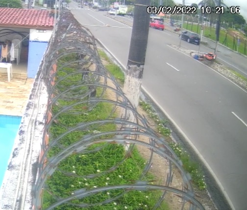 Vídeo mostra momento que idosa é atropelada na av Rodrigo Otávio em Manaus 